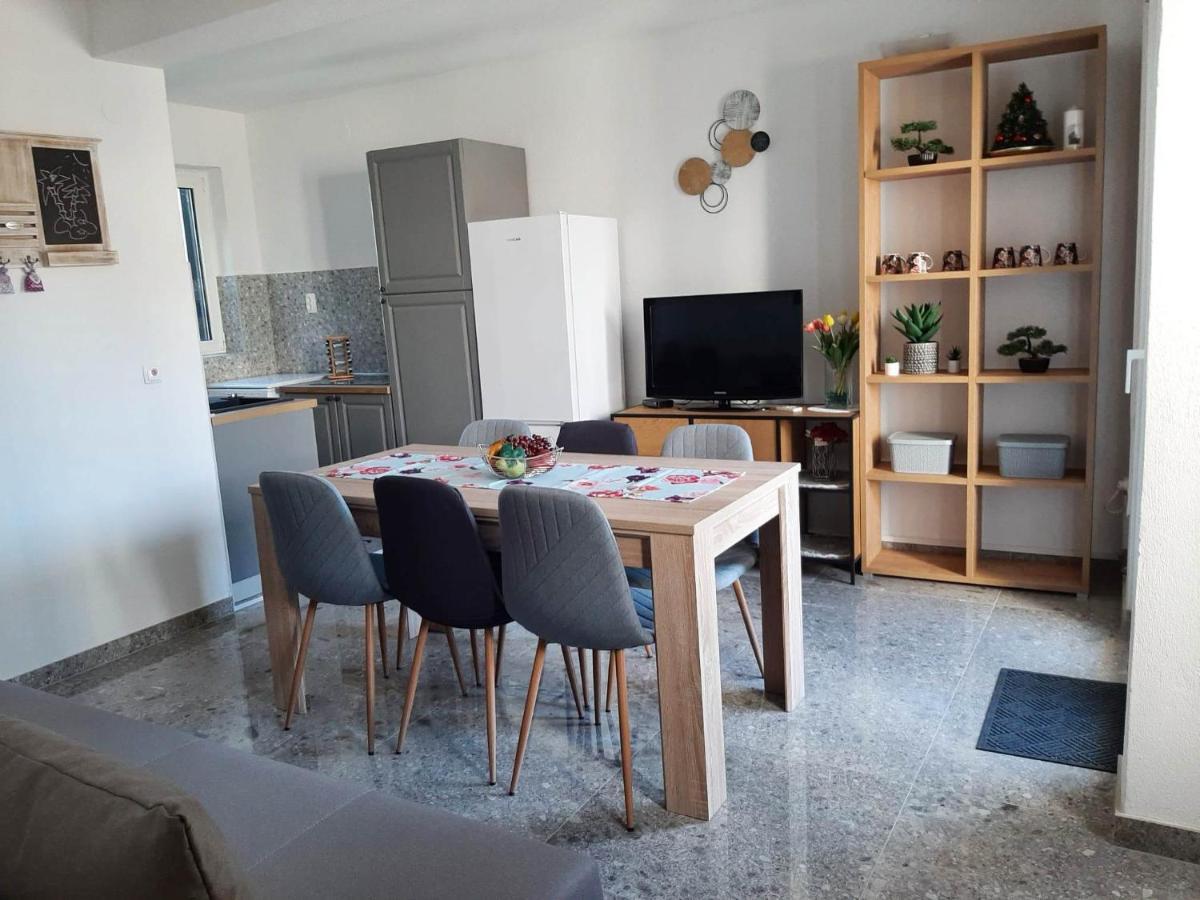 Apartamento Ema Brela Exterior foto